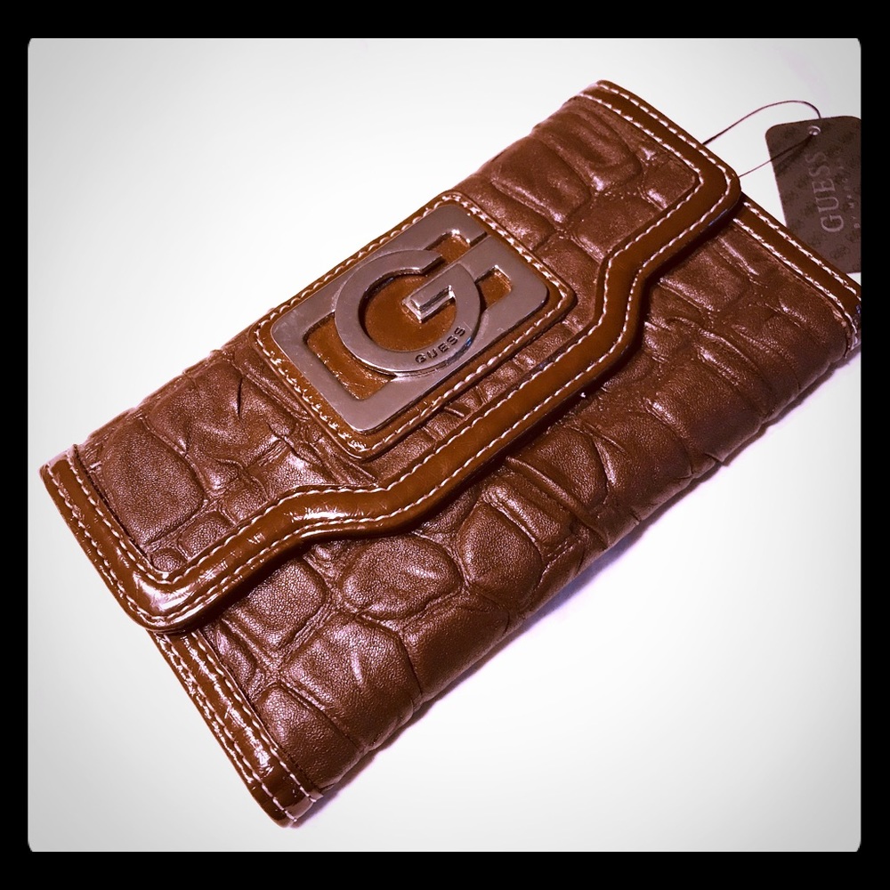 🌞 Guess by Marciano trifold wallet/ organizer